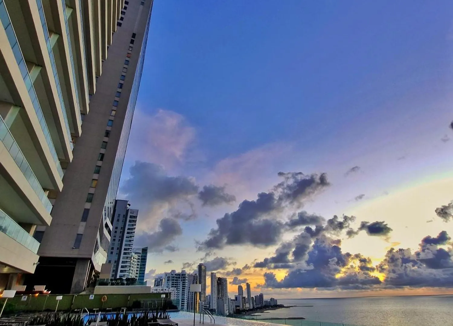 Apartamentos Condominio H2 Bocagrande Por Parceros Group Cartagena