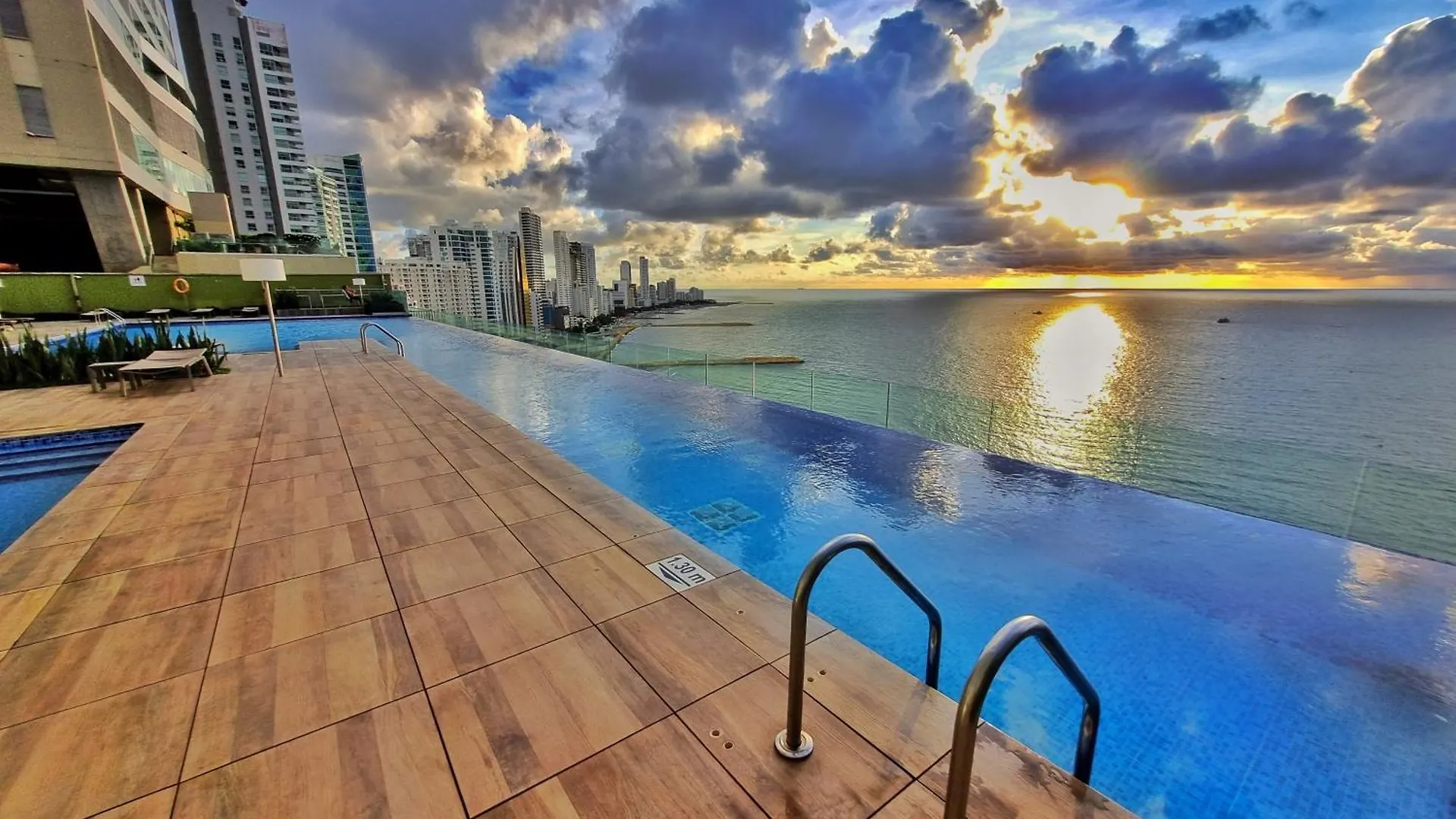 Apartamentos Condominio H2 Bocagrande Por Parceros Group Cartagena 0*,