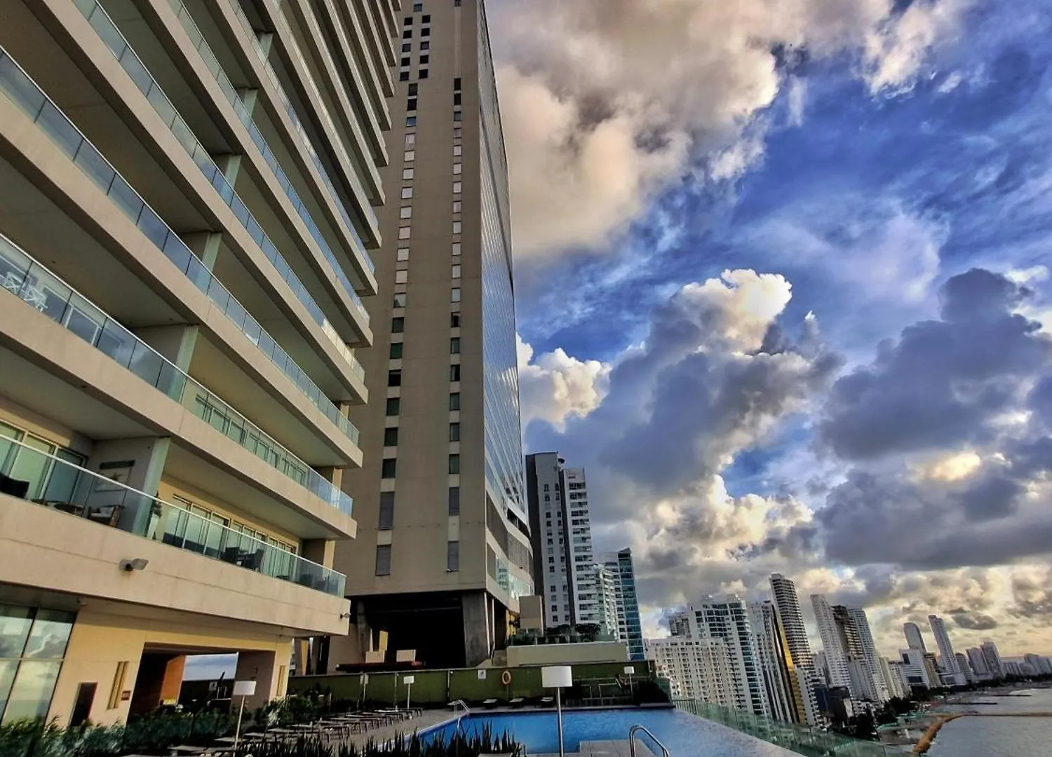 Apartamentos Condominio H2 Bocagrande Por Parceros Group Cartagena Colômbia