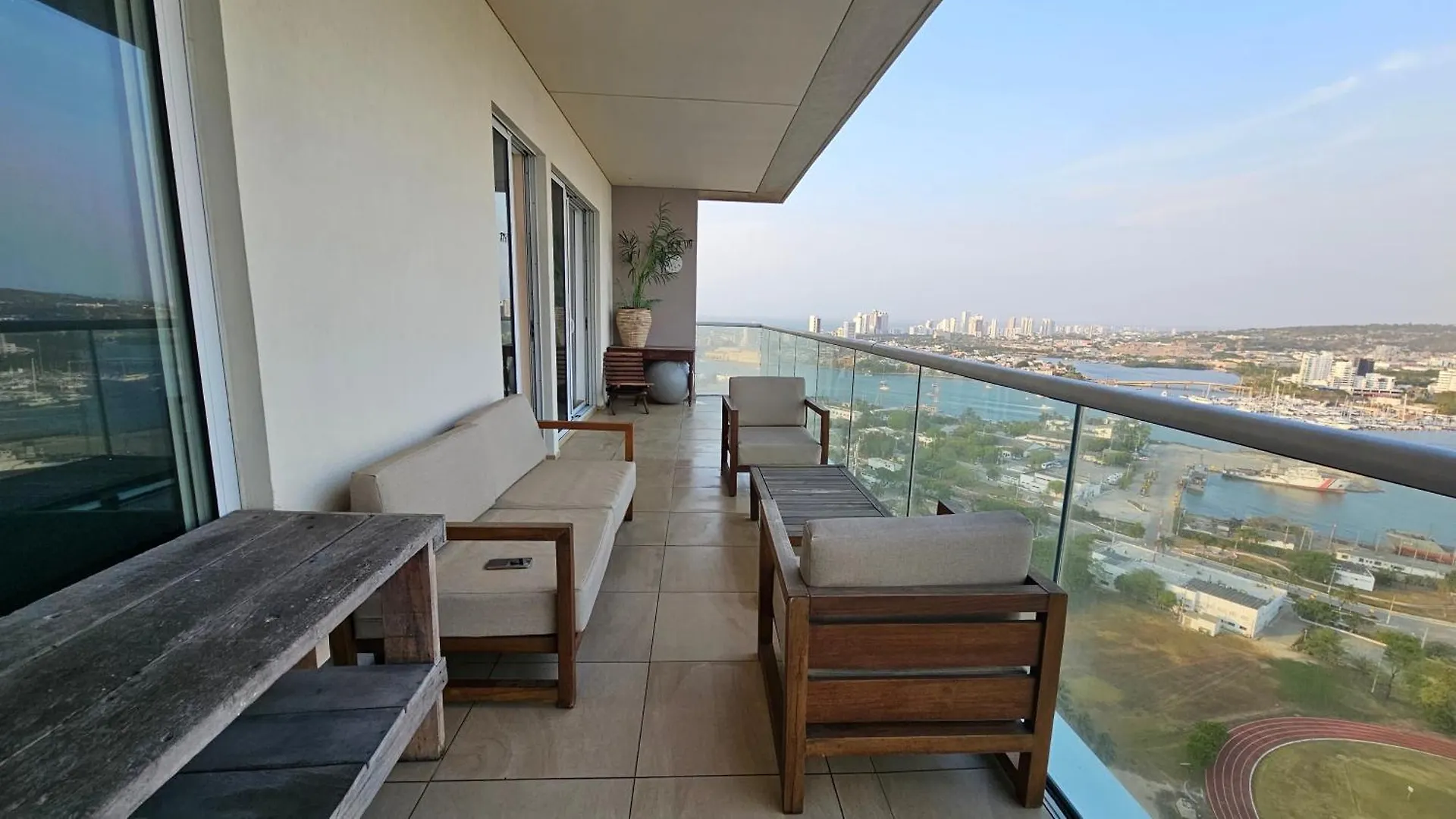Apartamentos Condominio H2 Bocagrande Por Parceros Group Cartagena